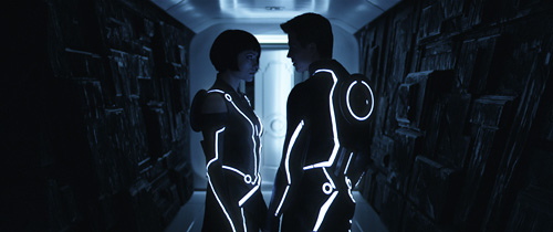 tronlegacy-firstofficialphoto-fullsize