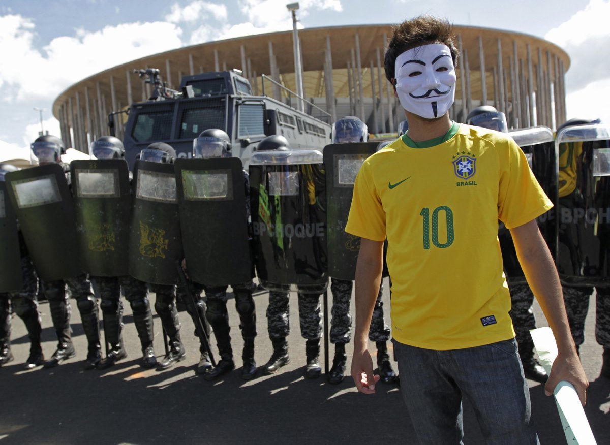 protestantes en brasil contra el mundial de futbol