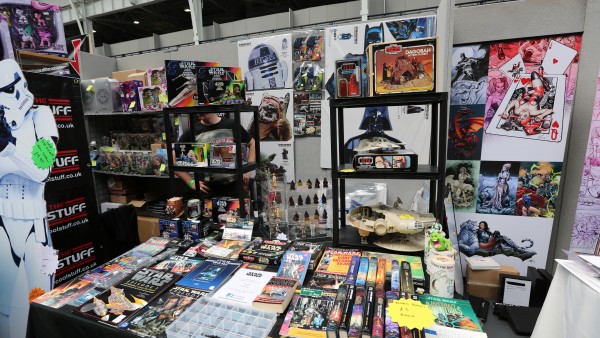 london-comic-con-convention-floor-image (15)