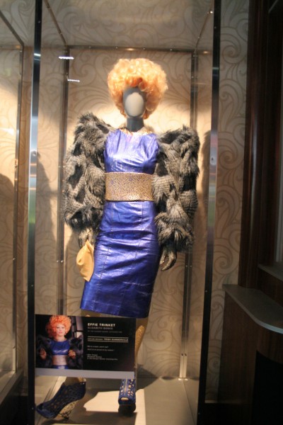 hunger-games-experience-effie-costume