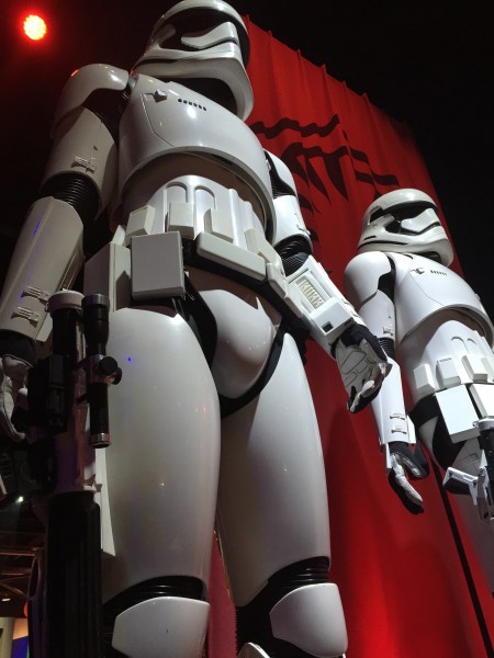 star-wars-episode-7-storm-troopers-detail