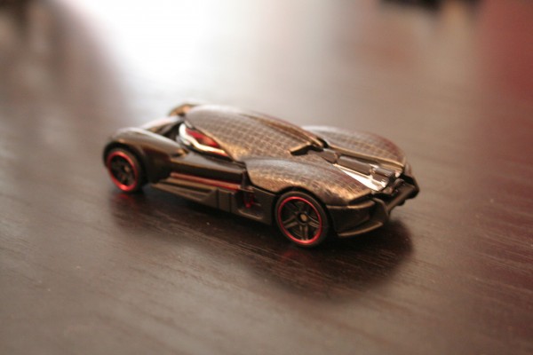 star-wars-hot-wheels-kylo-ren-2