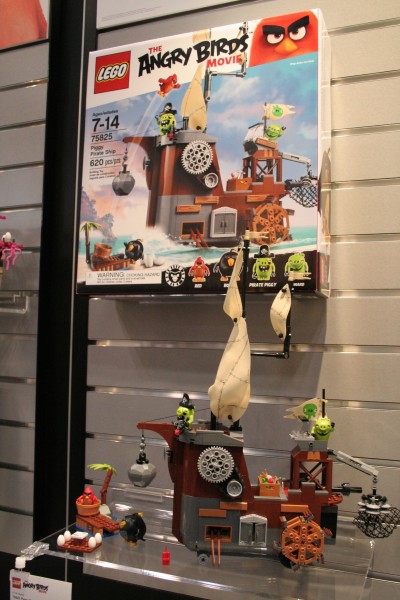 angry-birds-lego-toy-fair-4