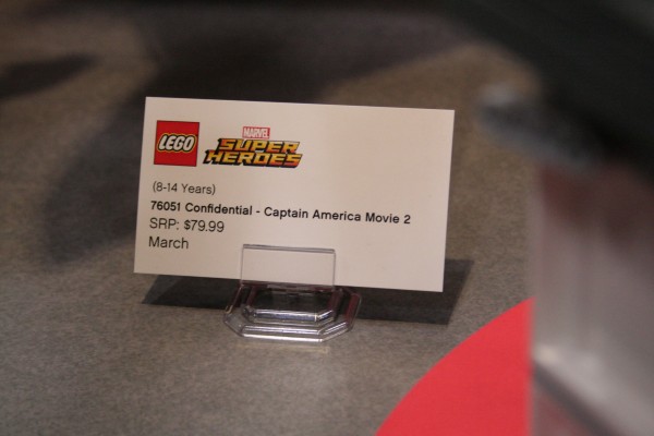 captain-america-civil-war-lego-confidential-set-1