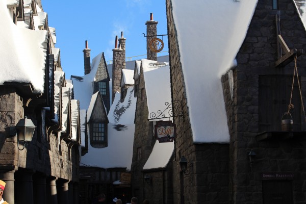 wizarding-world-of-harry-potter-hogsmeade-40