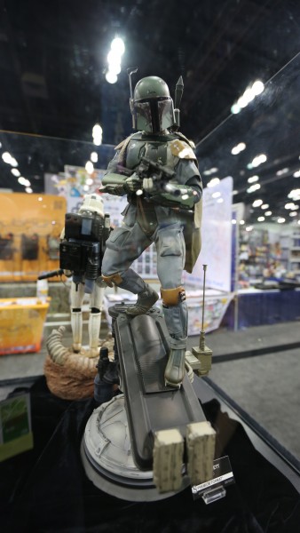 sideshow-collectibles-wondercon-booth (20)