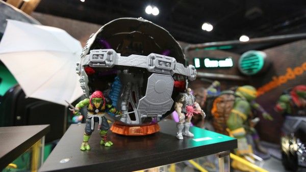 tmnt-2-wondercon-image (2)