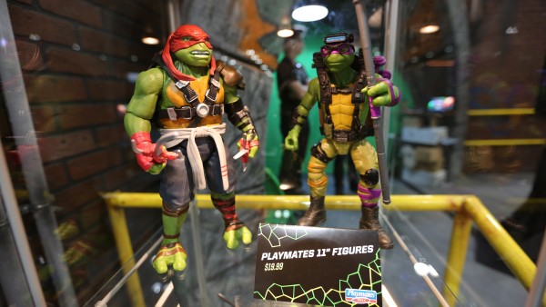 tmnt-2-wondercon-image (3)