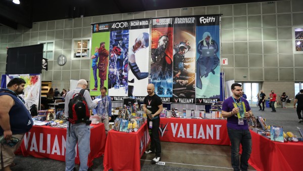 wondercon-2016-convention-floor-image (80)