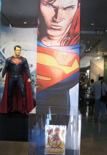 dc-universe-the-exhibit-08