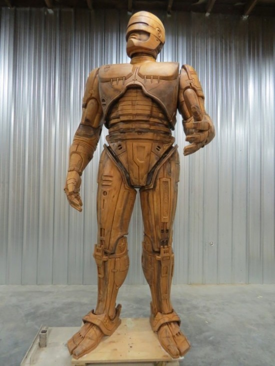 robocopstatue03