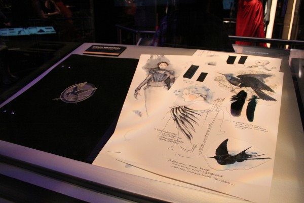 hunger-games-experience-costume-sketches