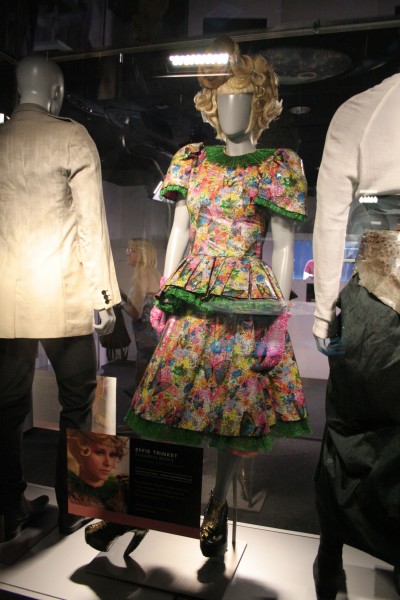 hunger-games-experience-effie-costume-2
